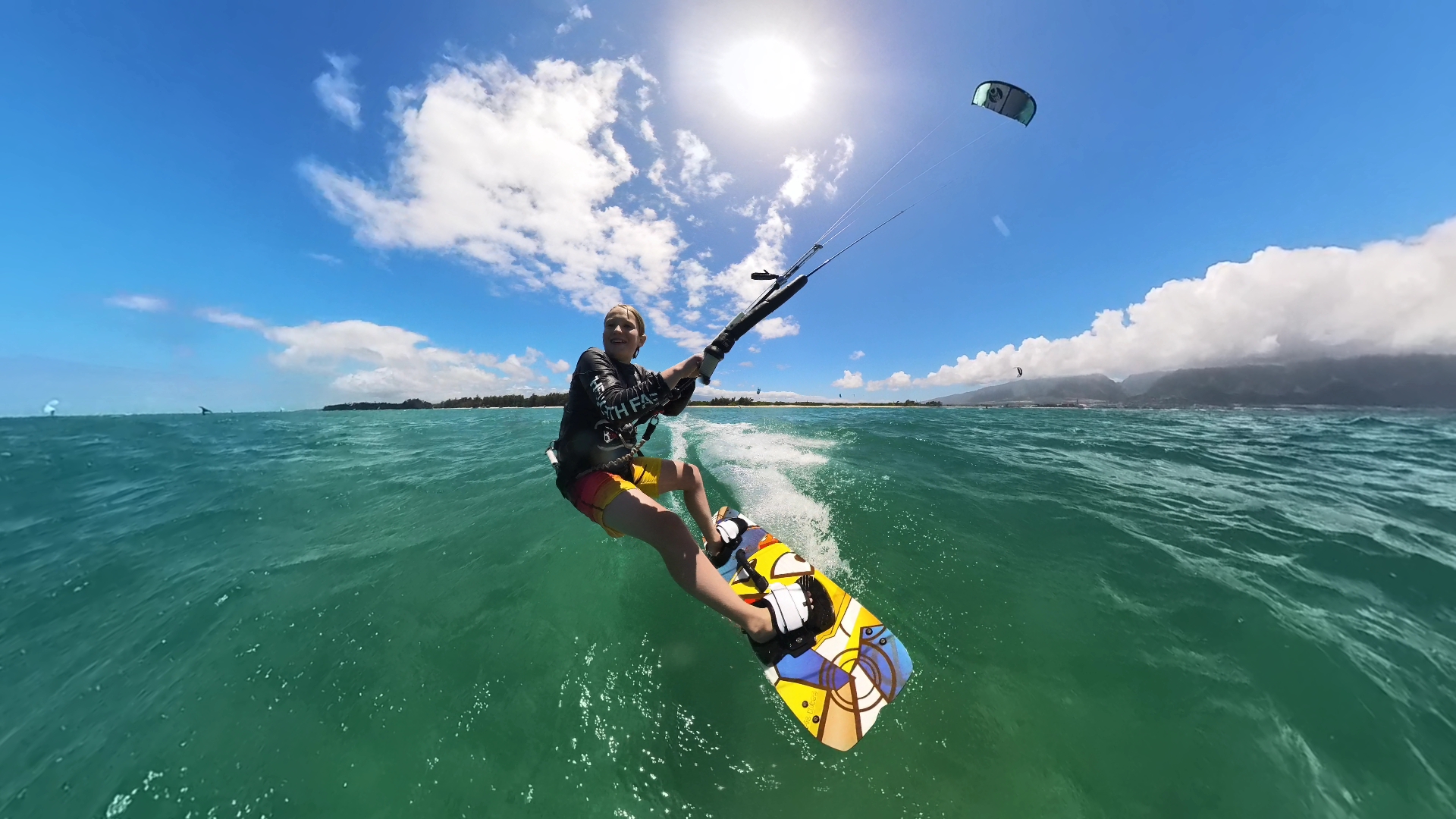 Kiteboarding Image 3